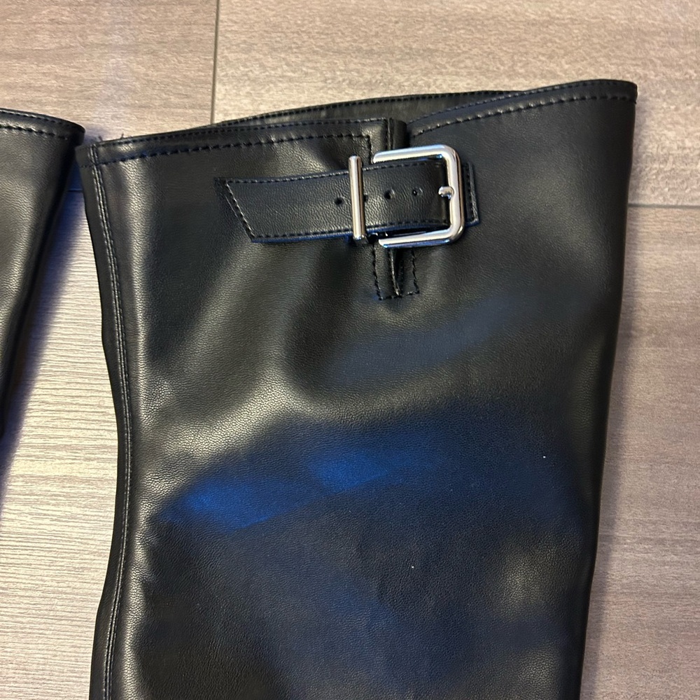 GB Game Changer over the knee lug sole boots - Picture 7 of 13